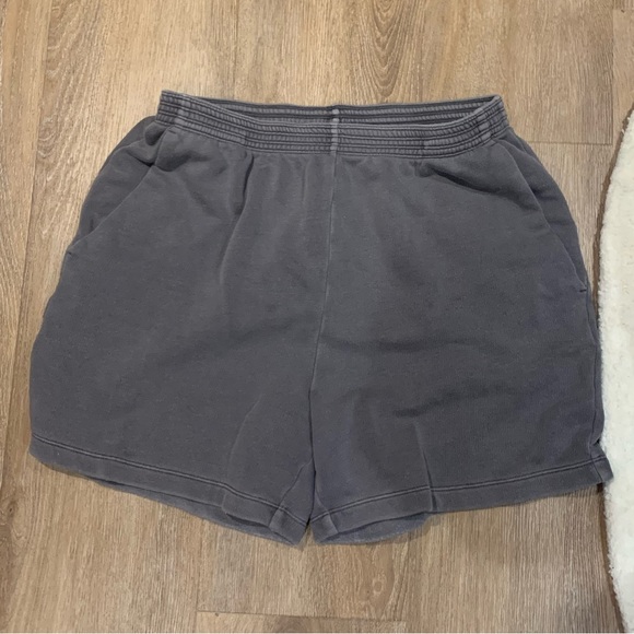 The Group Babaton Lounge Shorts - Picture 2 of 5